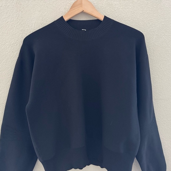 Lululemon All Around Crewneck Sweater Pullover Black Athleisure Casual Sporty 8 - Picture 7 of 14